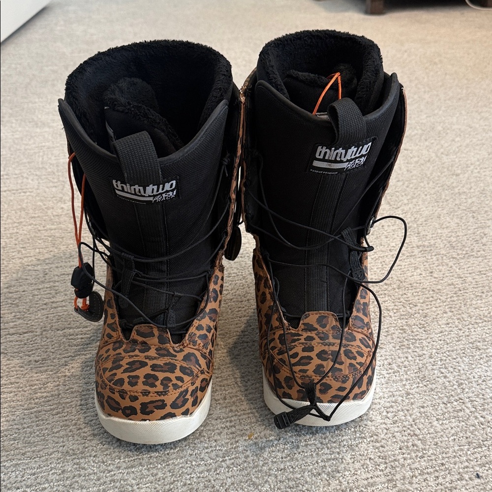 ThirtyTwo Women's Leopard Print Athletic Shoes